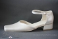 Mobile Preview: Brautschuhe Ema in ivory