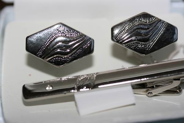 Manschettenknöpfe-Krawattennadel-Set in silber HA4022