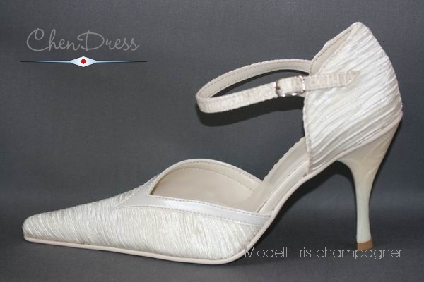 Brautschuh Iris in ivory