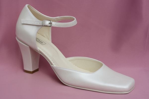 Leder Brautschuhe Diva in ivory