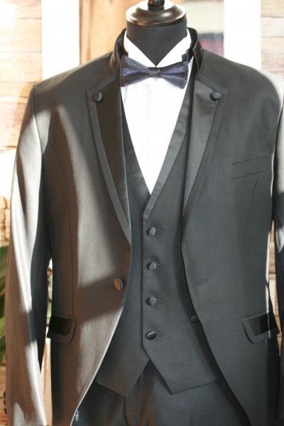 Hochzeitsanzug Herrenanzug 4teilig in schwarz aus hochwertiger Wolle H9181