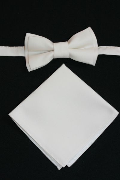 bowtie of sateen in white - Kopie - Kopie